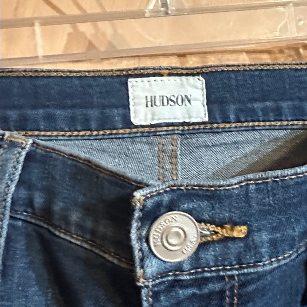 Hudson Jeans Natalie 29 - Picture 2 of 5